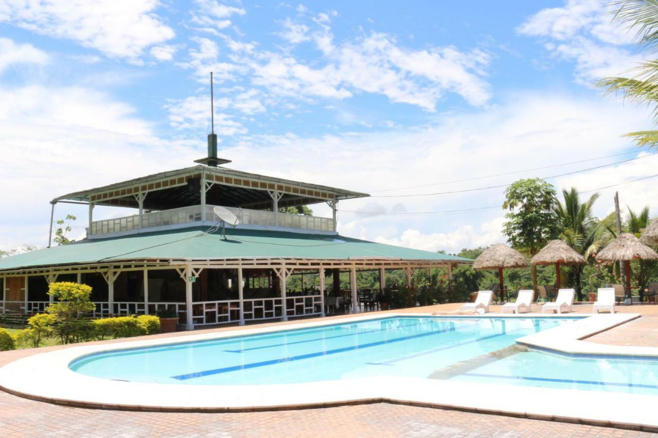 Misahualli Amazon Lodge Tena Luaran gambar